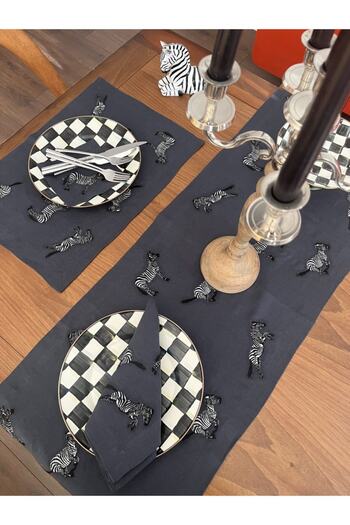 ge living Anthracite American Service - 2 Pieces Zebra Embroidered Linen
