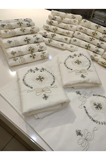 incisecrethome Handcrafted Needle Embroidered, Cigarette and Embroidered Bamboo Head Towel 1 Piece 50*90