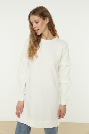 Trendyol Modest Pletená tunika Ecru Crew s nařasenými rukávy TCTSS21TN0088
