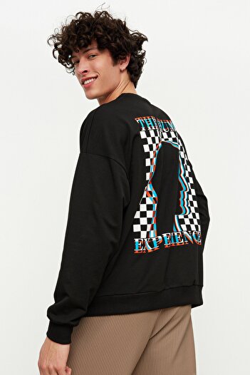 Trendyol Collection Oversize εμπριμέ μαύρο φούτερ - TMNAW22sw0417