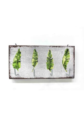 CajuArt Decorative Wooden Keychain with Four Green Leaves Patterns