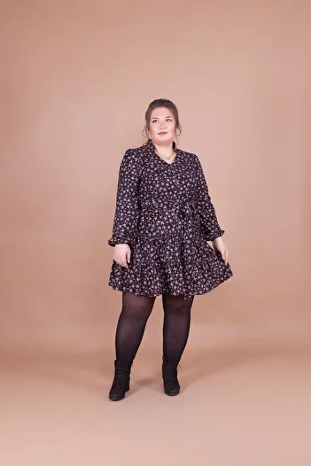 Bidoluelbise Women's Plus Size Black Velvet Flower Patterned Collar Detail Dress