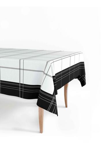 The Mia Table Cloth Square 150 x 150 cm
