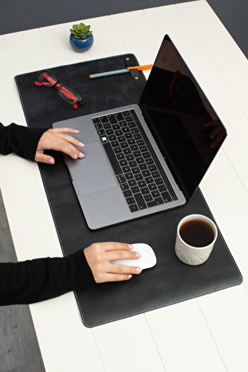 DK LEATHER Hakiki Deri Siyah Masa Matı- Gerçek Deri Laptop Altlığı - Sümen Takımı - Geniş Mousepad- Iş Hediyesi