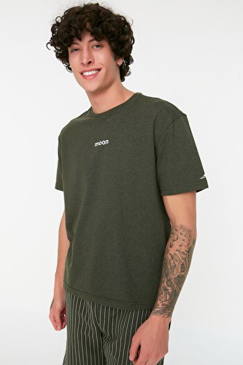 Trendyol Collection Σετ καλοκαιρινές πλεκτές πιτζάμες με στάμπα Χακί Regular Fit με σορτς THMSS21PT1005