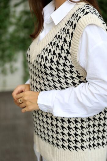 BEGONVİL Women's Ecru V-Neck Sweater