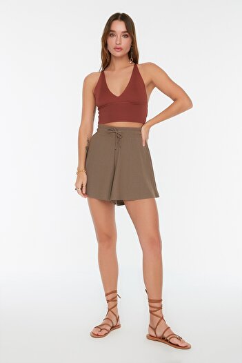 Trendyol Collection Mink Relaxed Fit κανονική περιτύλιξη μέσης/Πλεκτό σορτς με υφή TWOSS22SR0212