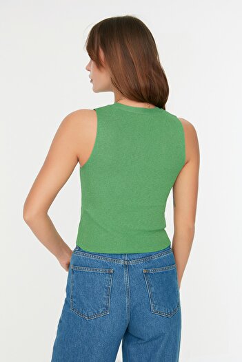 Trendyol Collection Zielona bluzka z okrągłym dekoltem i dzianinowym crop-topem Twoss21Bz0098