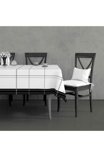 The Mia Table Cloth Square 150 x 150 cm