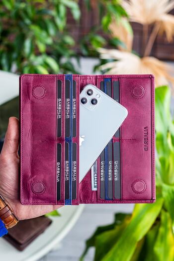 Garbalia Unisex Claret Red Hamburg Genuine Leather Hand Handle Crazy Claret Red Portfolio Wallet with Magnetic Phone Compartment