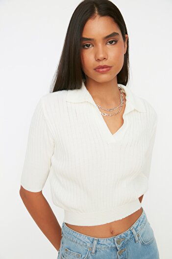 Trendyol Collection Ecru Slim Knitwear Crop Blouse - Twoss22Kz0014
