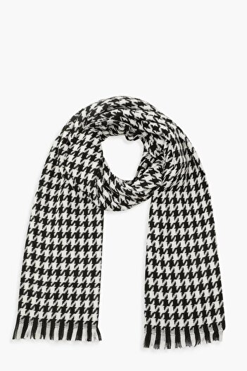 Goldmine Houndstooth Patterned Scarf