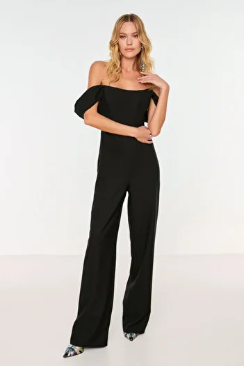 Trendyol Collection Černý lemovaný tkaný overal TPRSS22TU0070