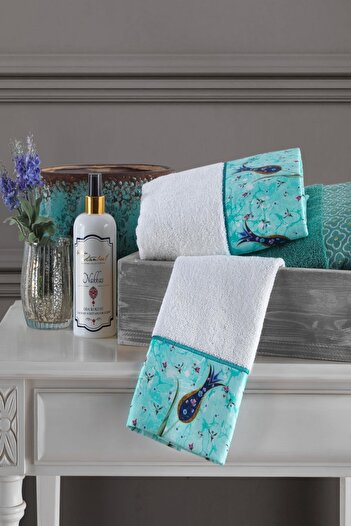 İyi Geceler İstanbul Nakkas 3-Piece Towel Set Lâlezar