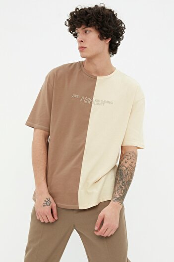 Trendyol Collection Barevně vyšívané oversize tričko – 100% bavlna TMNSS21TS1452