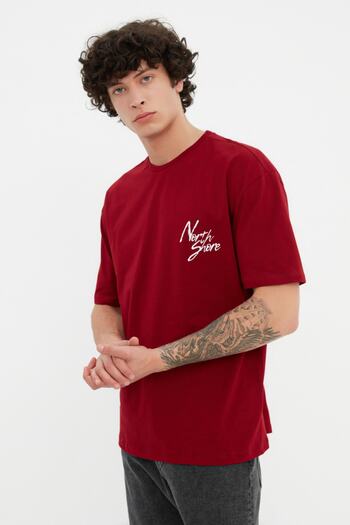 Trendyol Collection Claret Red Oversize/Wide Cut Text εμπριμέ 100% βαμβακερό T-shirt TMNSS20TS1099