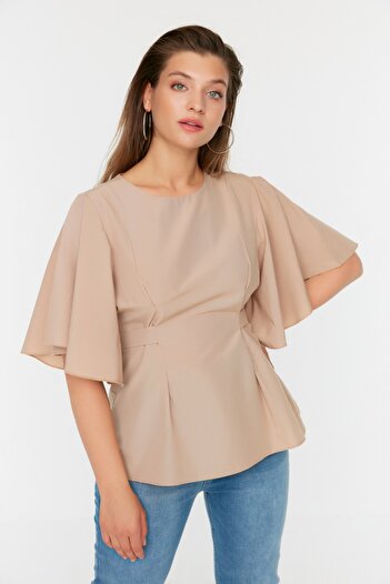 Trendyol Curve Beige Tie Detailed Blouse TBBSS22BZ1316