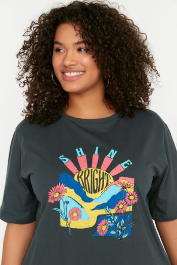 Trendyol Curve Crew Neck Printed 100% Cotton Anthracite Boyfriend Fit Plus Size T-Shirt - Tbbss22Ts1944