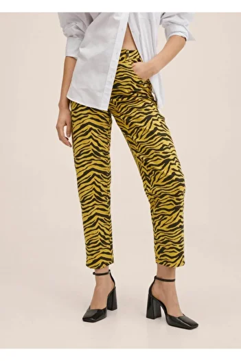 MANGO Woman Tapered-Jeans mit Animal-Muster