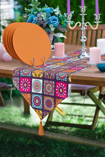 Realhomes Ethnic Checkered Printed Triangle Tasseled Runner 1 Piece & 6 Pieces Orange Colored Supla
