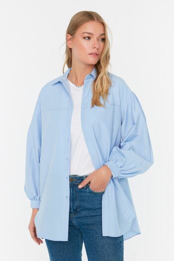 Trendyol Modest Světle modrá základní tkaná košile s balónovým rukávem s dlouhou zadní kapsou, detail TCTSS21GO0976