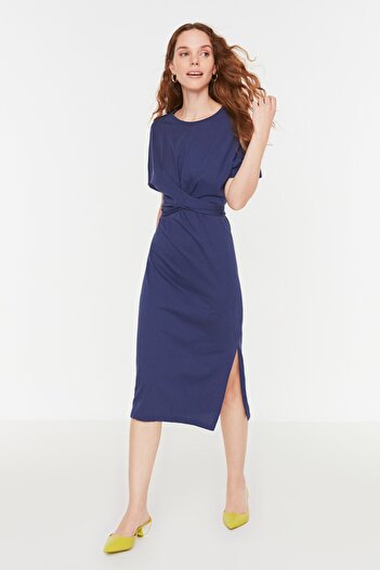 Trendyol Collection Rochie tip creion tricotată midi, 100% bumbac, 100% bumbac, așezată în talie, cu cravată și detaliu TWOSS21EL0404