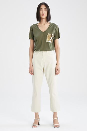DeFacto V-Neck Regular Fit Short Sleeve T-Shirt
