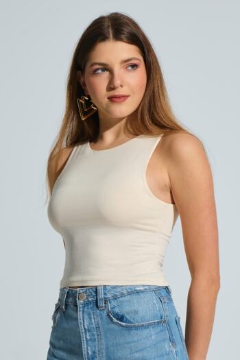 MD trend Women's Stone Strap Basic Crop Blouse