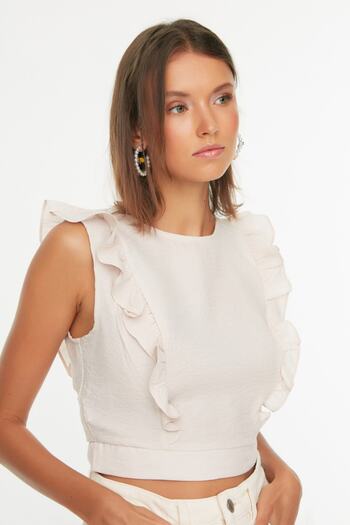 Trendyol Collection Halenka s norkovým volánem TWOSS22BZ0994