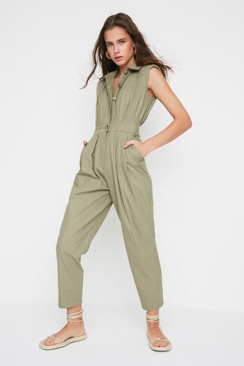 Trendyol Collection Khaki košilový límec bez rukávů Gabardine tkaný overal TWOSS21TU0233