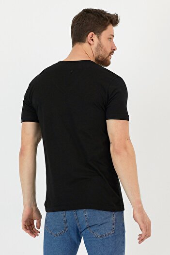 AMAZING CRASH Basic Men's V-Neck Slim Fit Short Sleeve T-shirt
