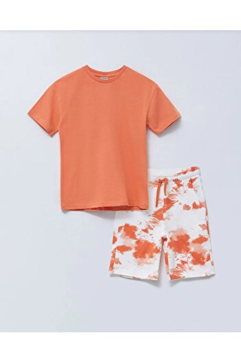 LC Waikiki Crew Neck Short Sleeve Cotton Boys' T-Shirt and Shorts