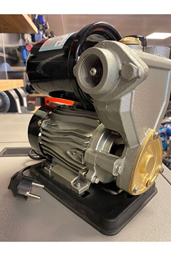 Atlantis Enerji 30m 0.50 Hp 220v Basınç Arttırıcı Güneş Enerji Pompası (hidrofor)