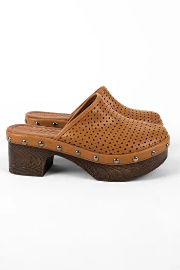 Lal Shoes & Bags Sabo Women's Nurse Clogs - Heeled Slippers Tan