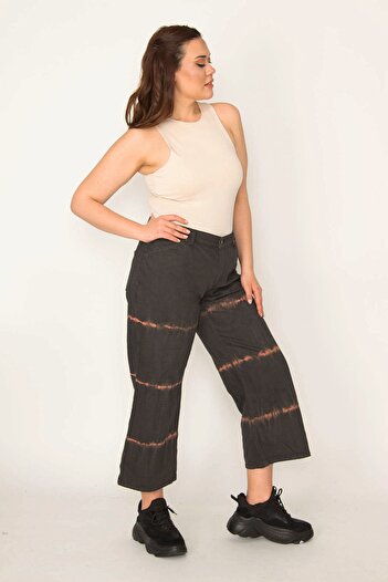 Şans Tekstil Women's Black Washed Fabric Relaxed Cut Ankle Length Jeans 85n6948
