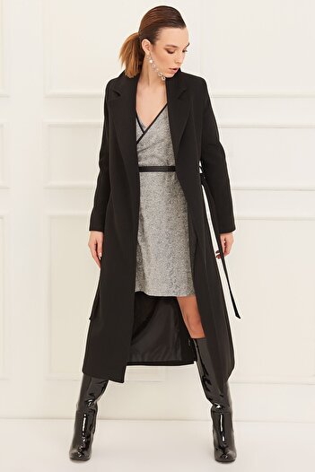 Pitti Women's Black Stamped Men's Collar Long Belted Pocket Lined Coat 70426
