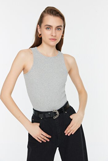 Trendyol Collection Šedé pletené body s melanžovou šňůrkou se zapínáním na patentky