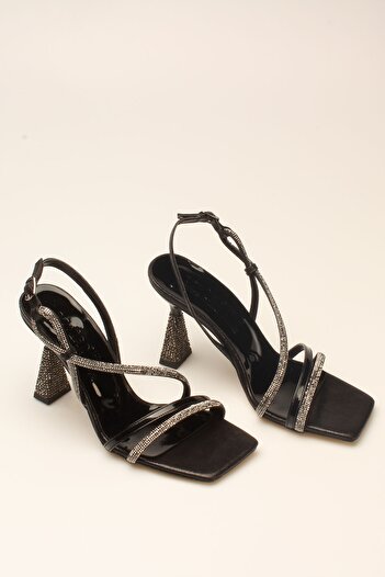 ROVIGO Black Patent Leather Stoned Women's Heels