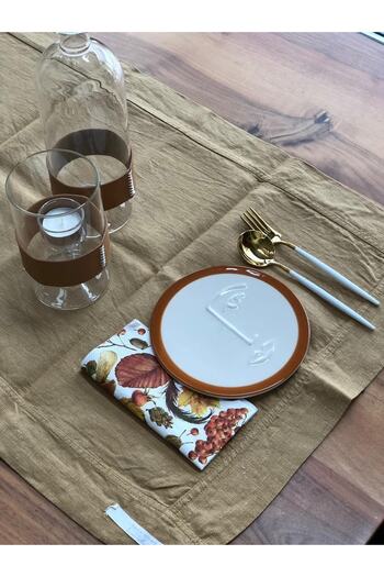 MeGgDecor Face Dessert Plate Brown