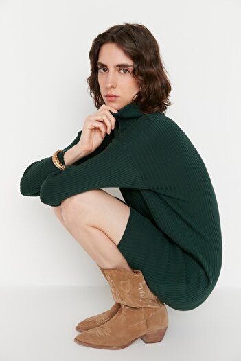 Trendyol Collection Σμαραγδένιο Πλεκτό Φόρεμα με ζιβάγκο