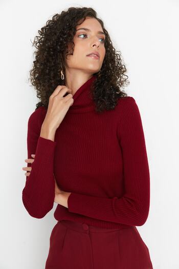 Trendyol Collection Pulover de tricotaje de bază cu gât roșu Claret TWOAW21KZ1279