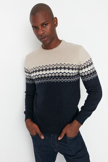 Trendyol Collection Темно-синій жакардовий светр з облягаючим вирізом TMNAW21KZ0738