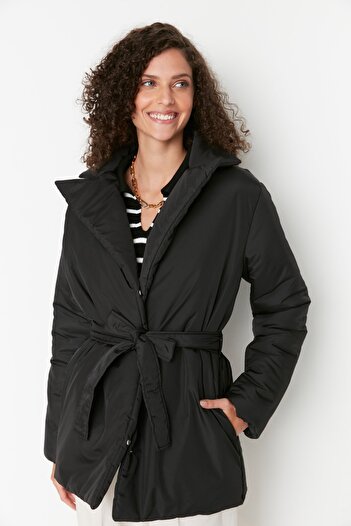 Trendyol Collection Black Belted Oversize Puffer Coat Jacket TWOAW23MO00061