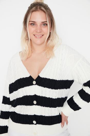 Trendyol Curve Black-White Striped Knitwear Cardigan TBBAW23AV00007