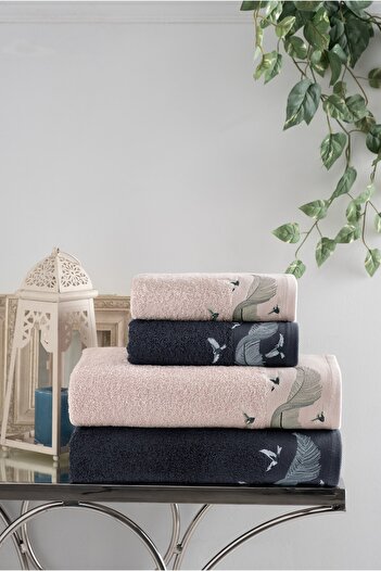 Kiğılı Feather Embroidered Bath Set