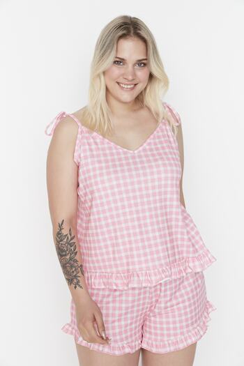 Trendyol Curve Pink Gingham Patterned Suspender Knitted Pajamas Set Tbbss22Ai00000