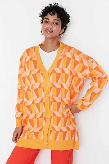 Trendyol Modest Orange Pink Geometric Patterned Button Detailed Knitwear Cardigan TCTAW23HI00032