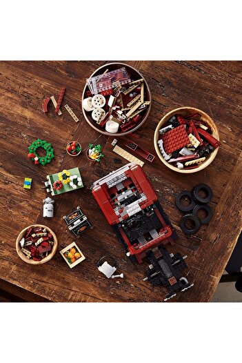 LEGO ® Icons Kamyonet 10290 Yetişkinler Için Yapım Seti; 1950’lerden Orijinal Klasik Bir Kamyonet