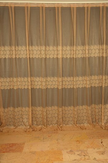 AKÇA TEKSTİL Geometric Gold Single Wing Sewn Pleated Curtain - 300*260 Cm