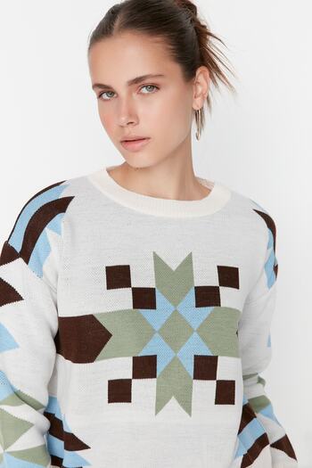 Trendyol Collection Ecru Geometric Jacquard Sweater TWOAW23KZ00636